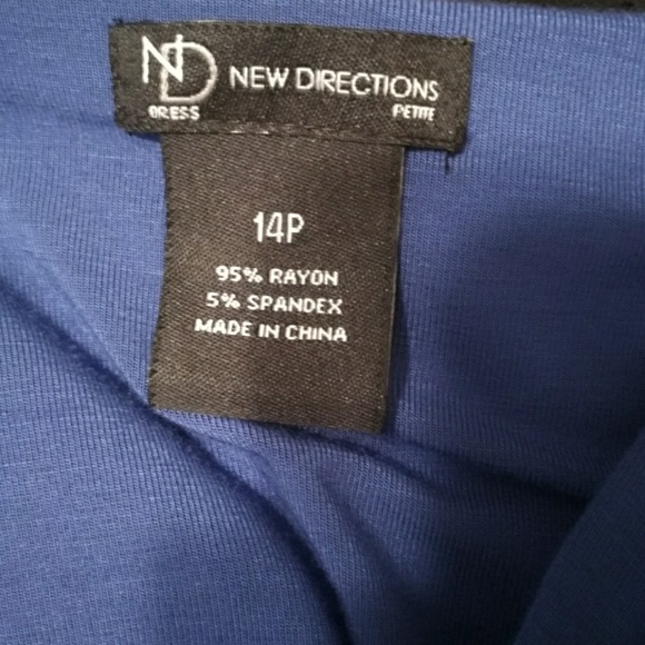 New Directions Dress - Picture 3 of 3